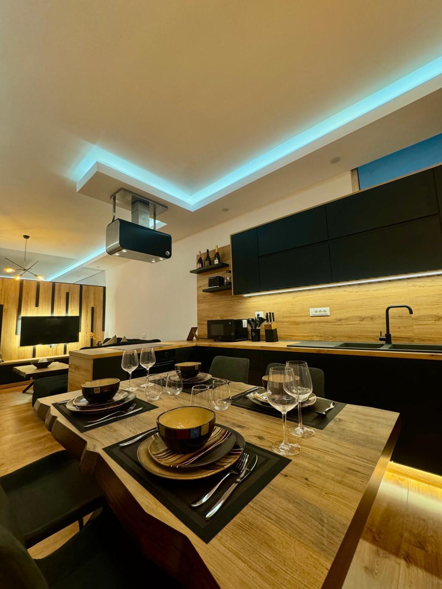Luxury Central Baba Apartment Шкодер Екстер'єр фото