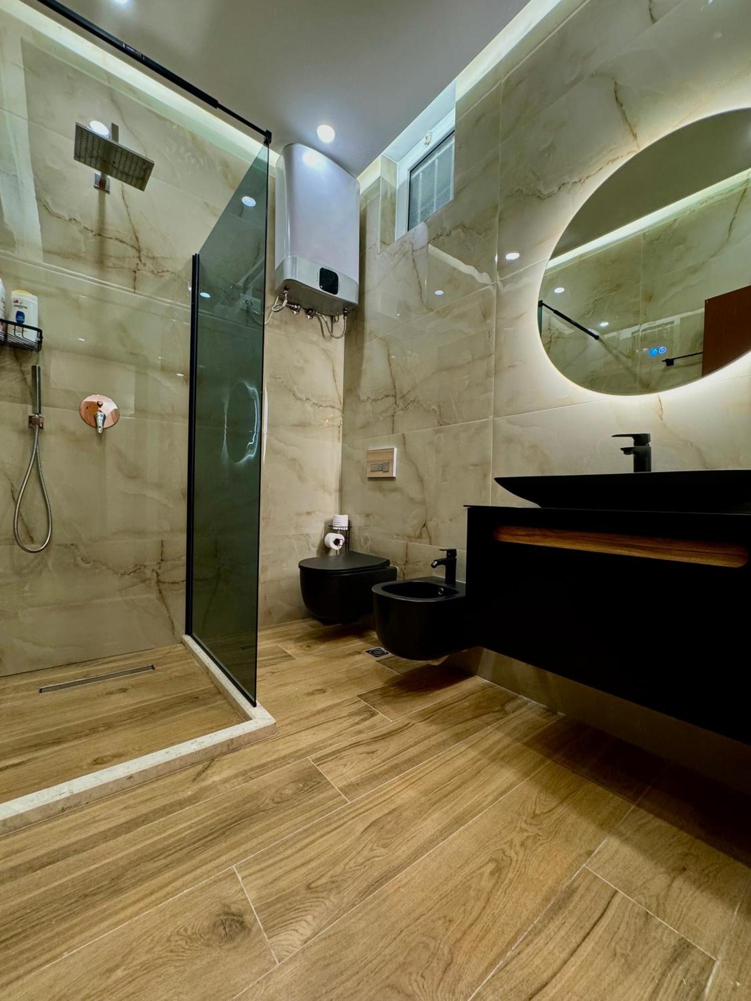 Luxury Central Baba Apartment Шкодер Екстер'єр фото